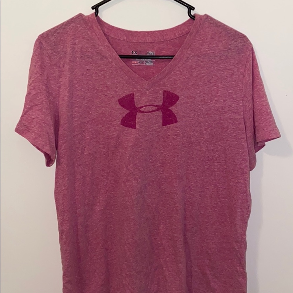 Under Armour t-shirt